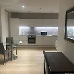 Stunning 2 Bedroom Apartment